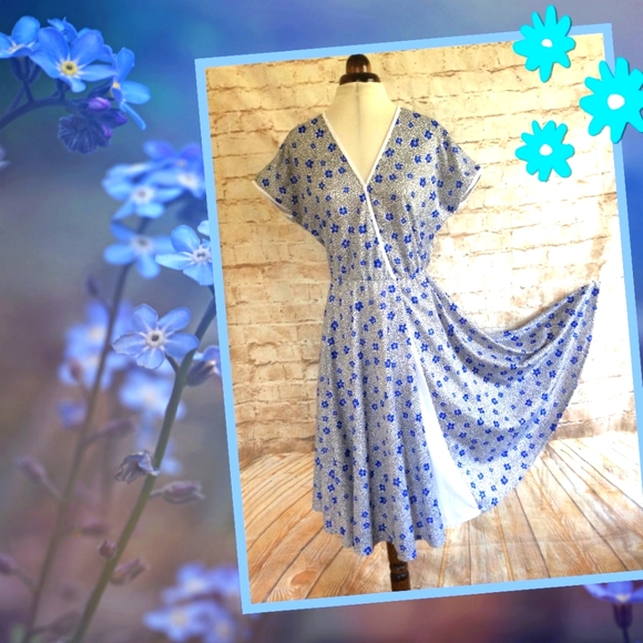 Miss Mary of Sweden Dresses & Skirts - 1970s MISS MARY OF SWEDEN forget-me-not pattern dress